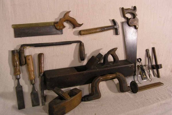 Woodworking artefact tools