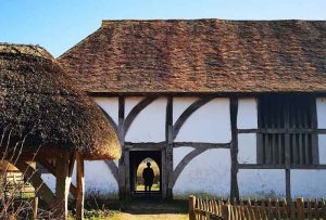 old-buildings-at-weald-downland-living-museum_800x540